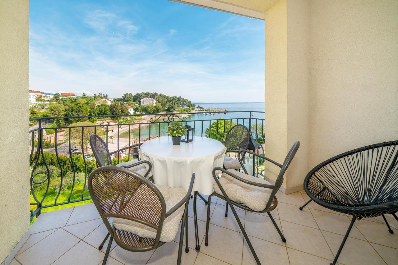 Apartment Jelka 2 *